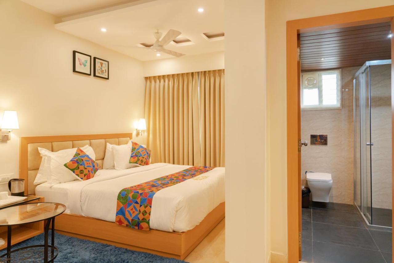 Kvr Capitol Suites Vijayawāda Eksteriør bilde